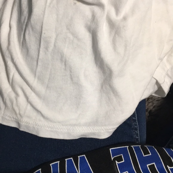 Guess top - Picture 2 of 2